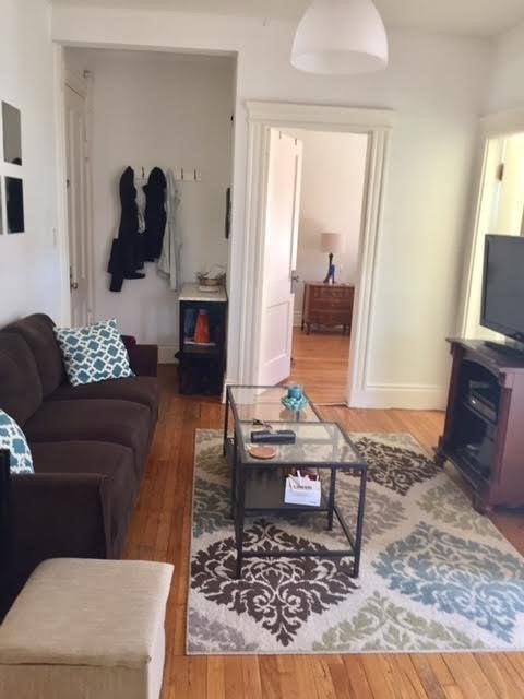 282 Newbury St, Back Bay