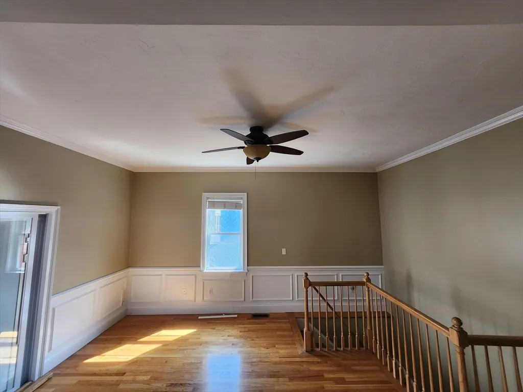 132 West 8th St, South Boston