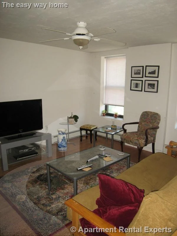 2036 Massachusetts Ave, Porter Square