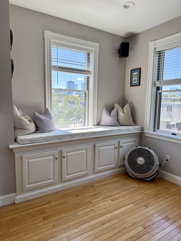 255 Main St, Charlestown