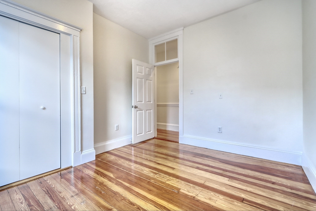 14 Holton, West Medford