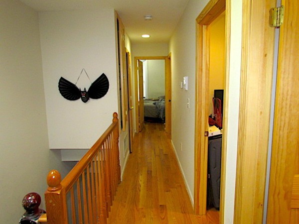 10 Moreland St, Roxbury