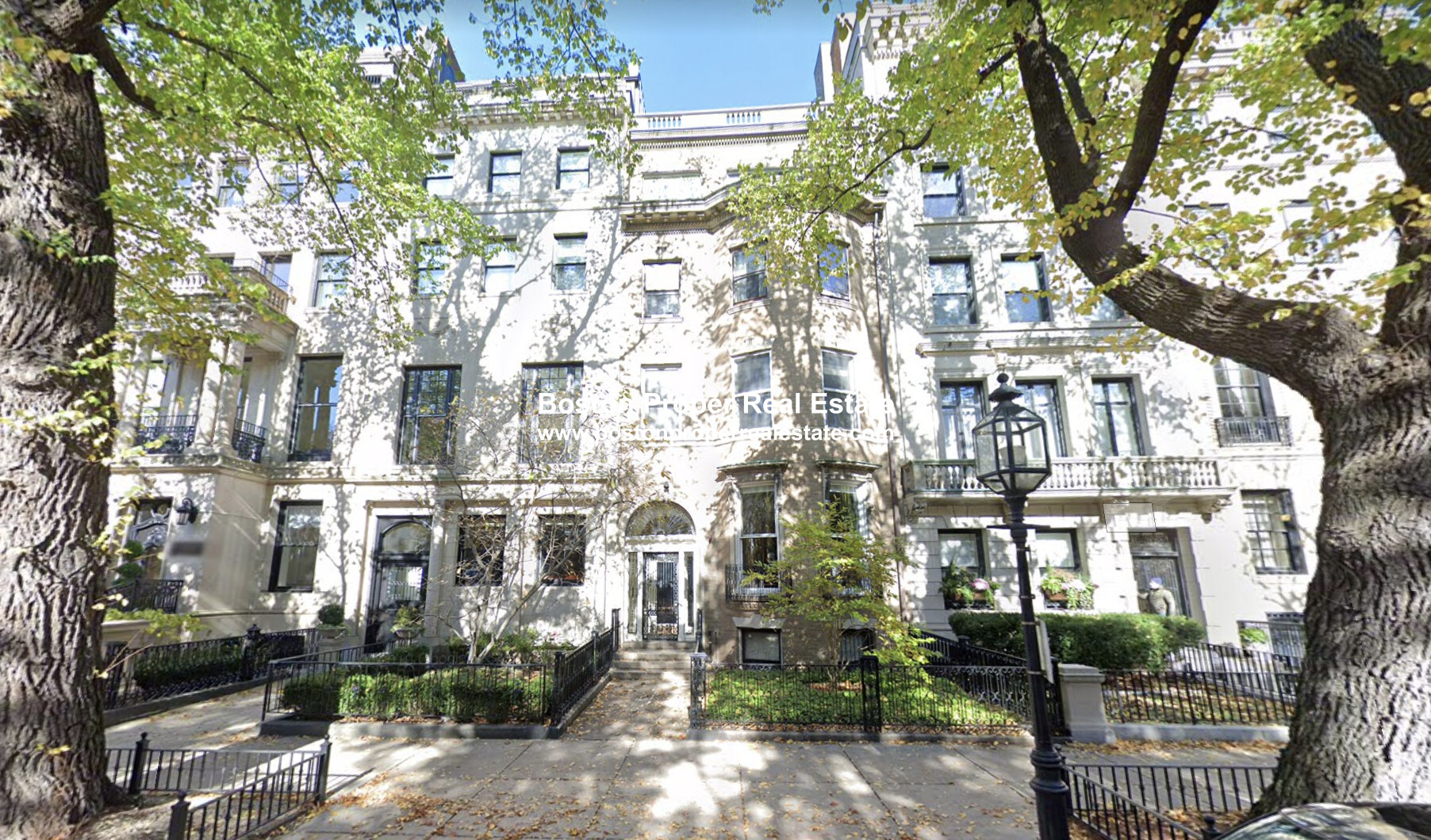 403 Commonwealth Ave, Back Bay