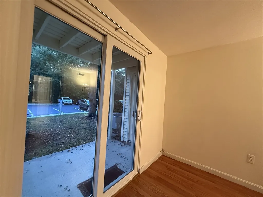 34 Walden Dr, Natick