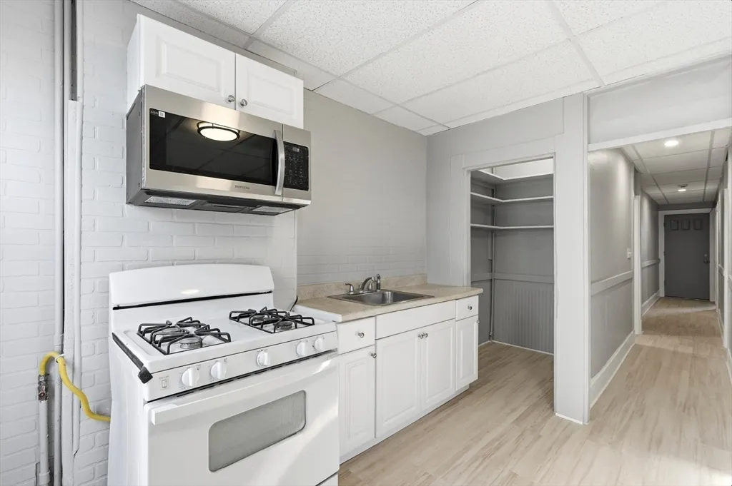 204 Washington St, Prospect Hill