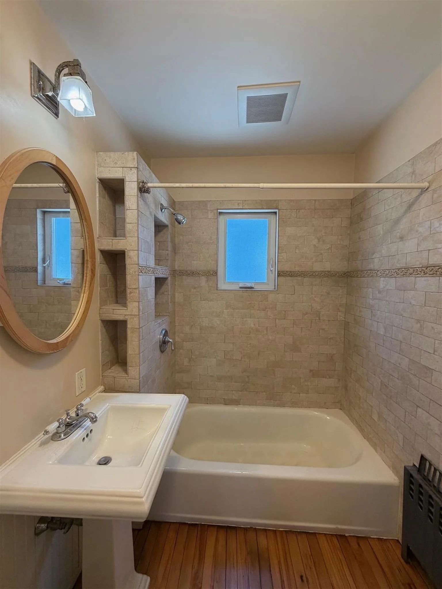 67 Fairfax St, West Somerville