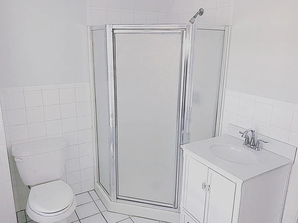 124 Grant Ave, Medford