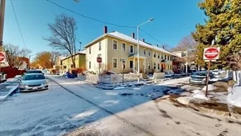 25 Lee St, Jamaica Plain