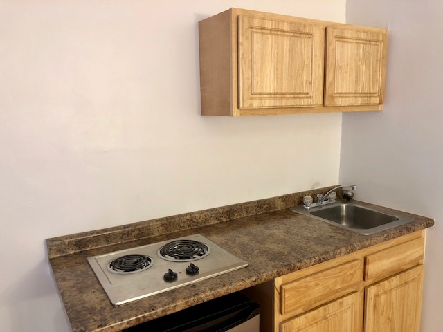 854 Beacon St, Fenway