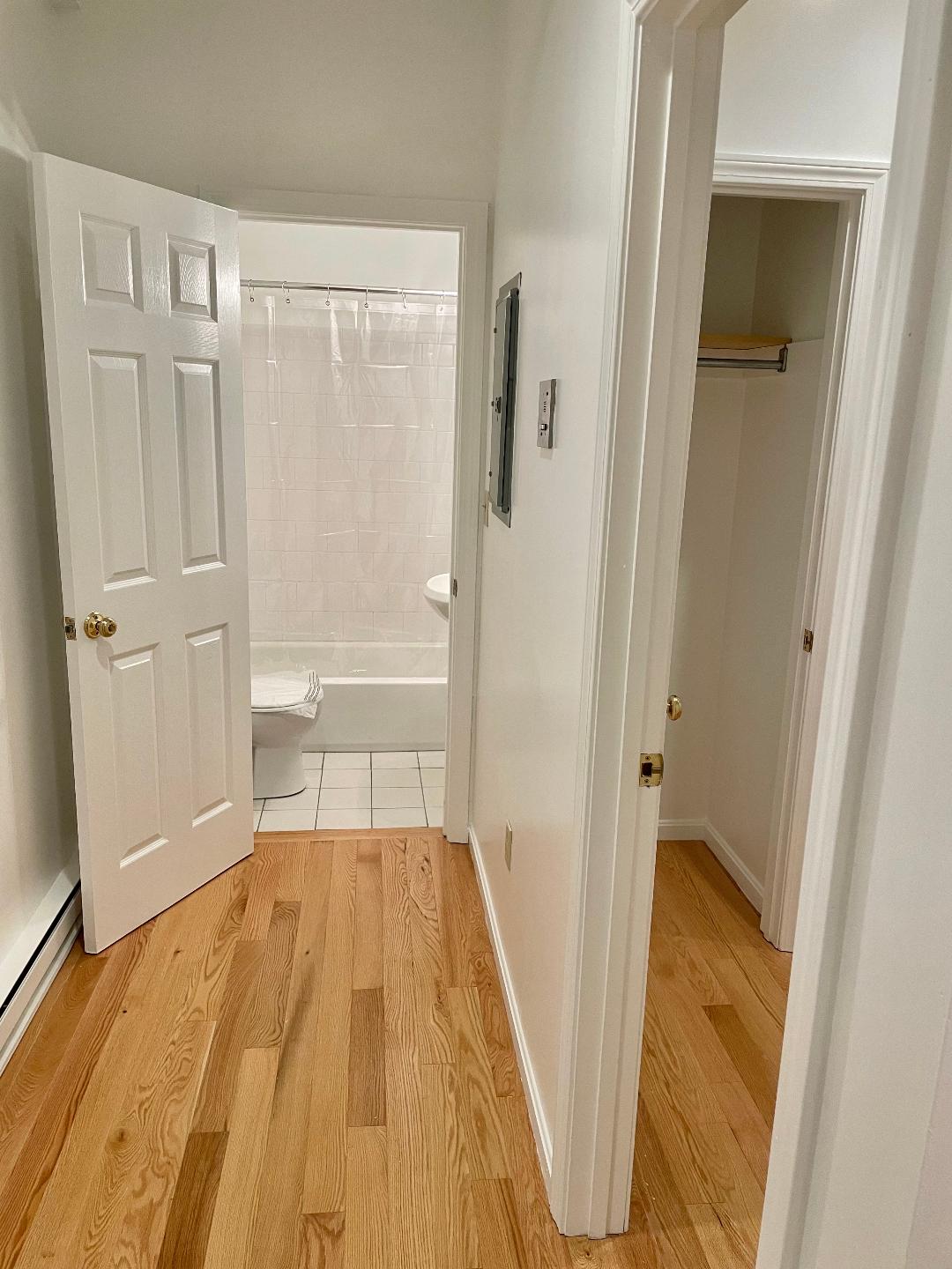 1077 Beacon St, Longwood