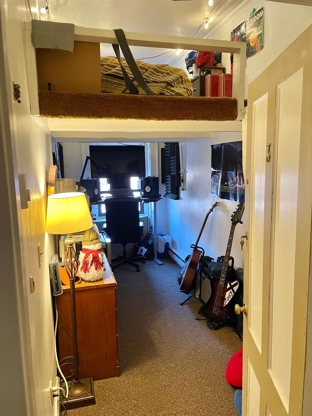 248 Newbury St, Back Bay