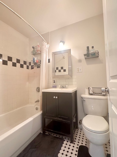 44 Lafayette Ave, Chelsea