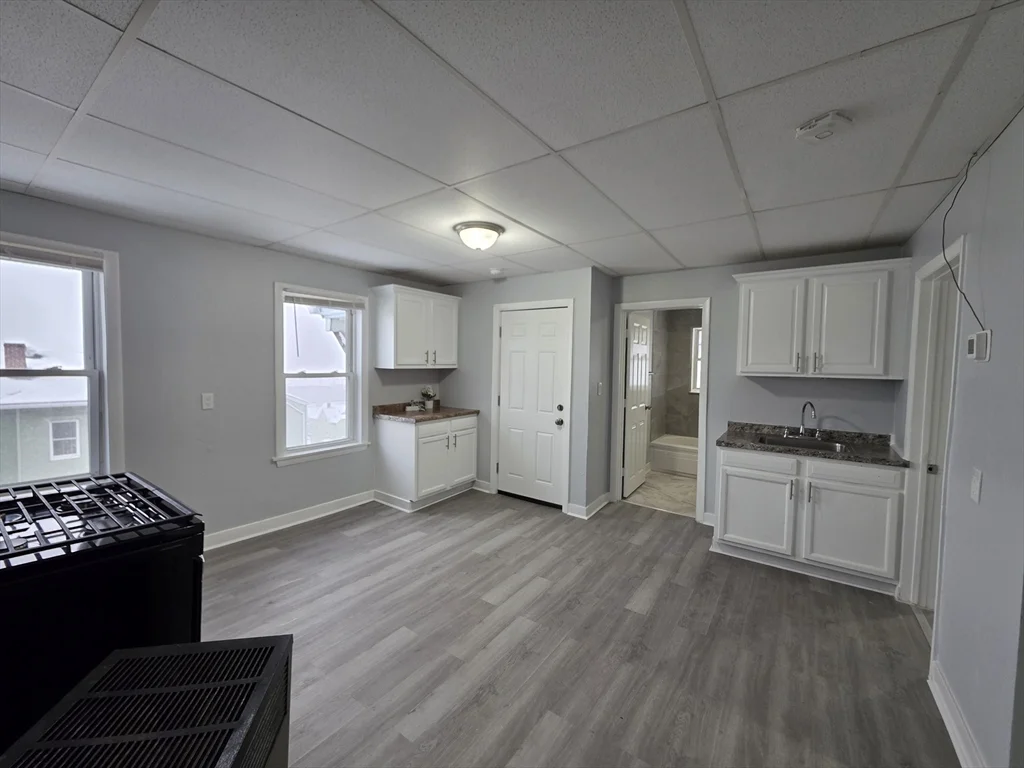 39 Harlem, Worcester