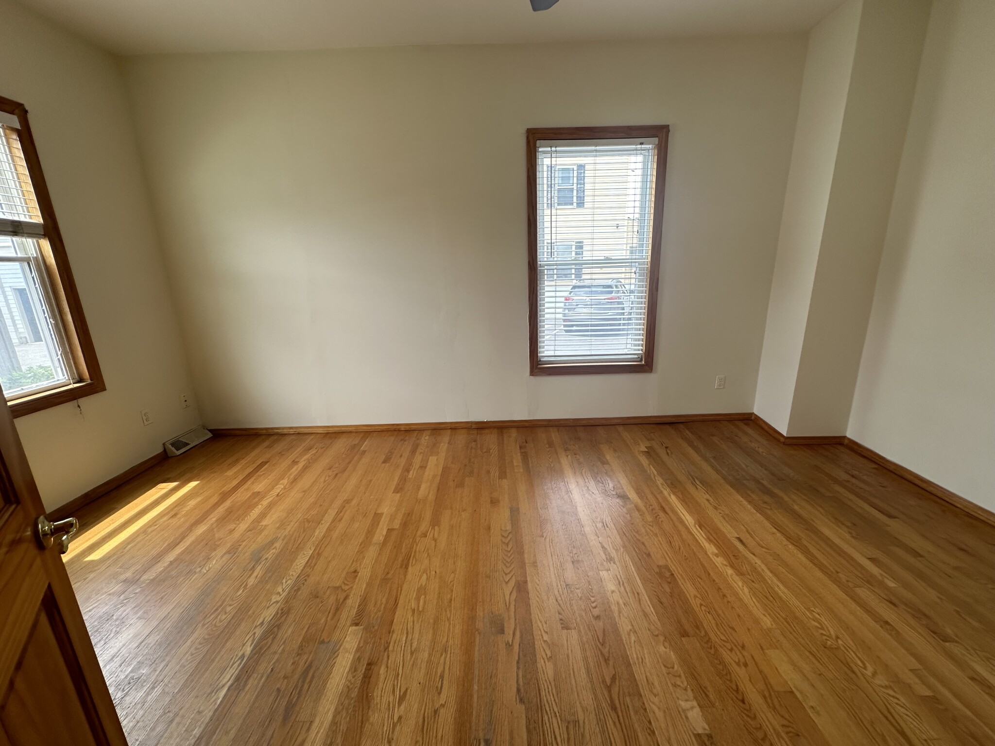 29 Park St, Ward Two