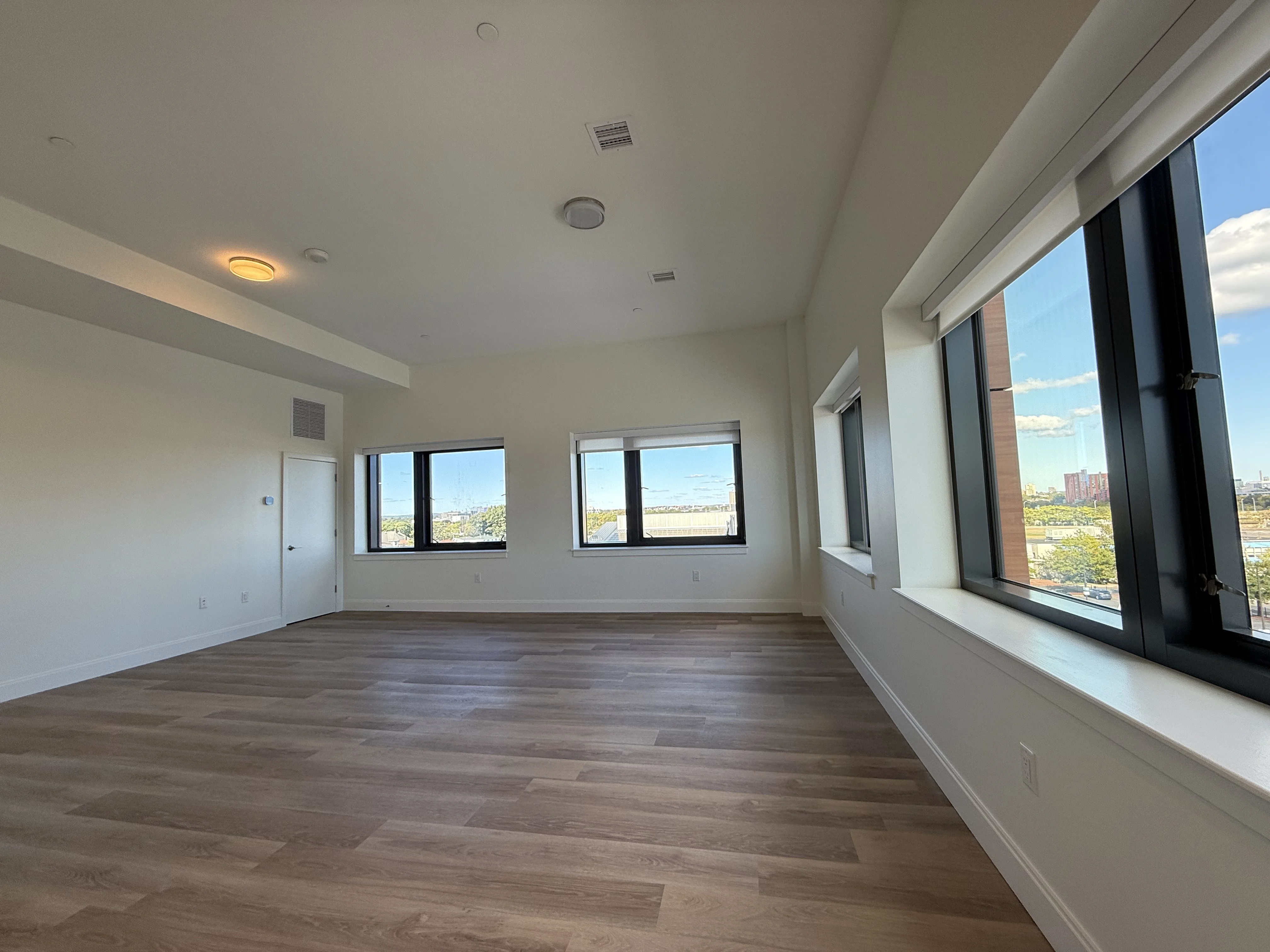 1079 Commonwealth Ave, Allston