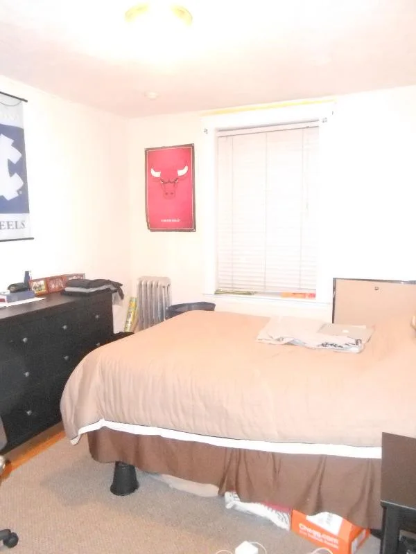 142 Davis Ave, Emerson Gardens