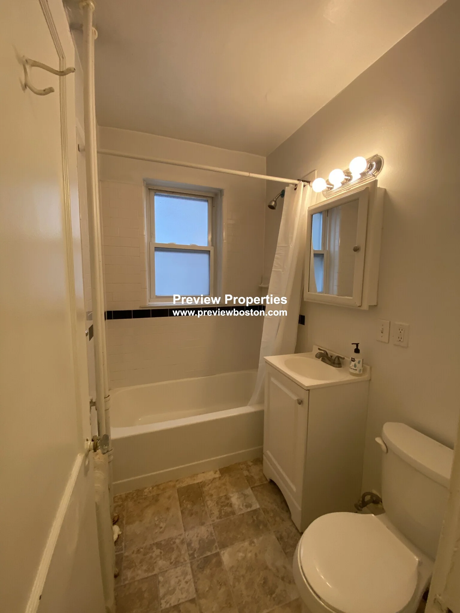 1615 Commonwealth Ave, Brighton