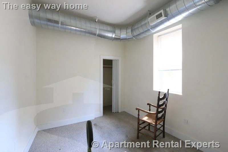 205B Highland Ave, Spring Hill