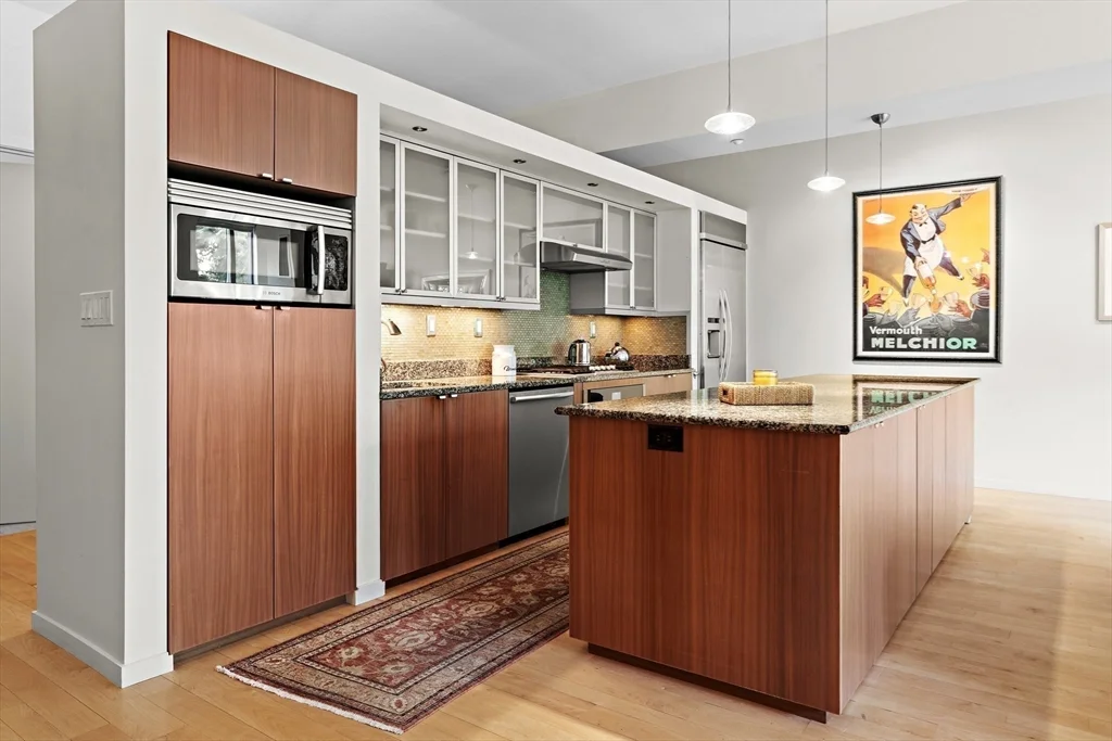 1313 Washington St, South End