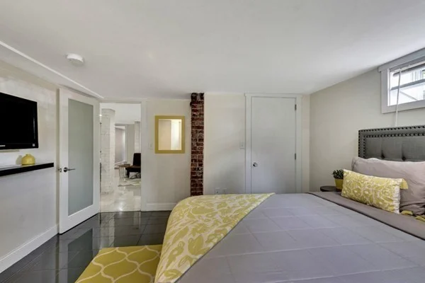 79 Flint St, East Somerville