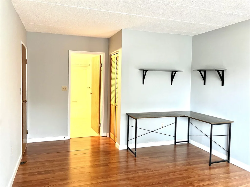 8 Nahant Pl, Diamond District