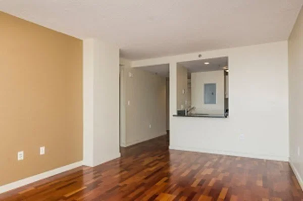 10 Museum Way, East Cambridge