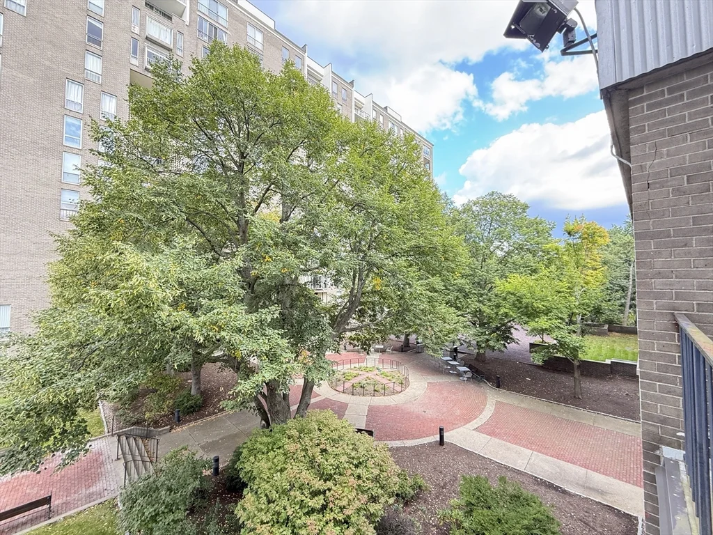 99 Pond Ave, Brookline Village