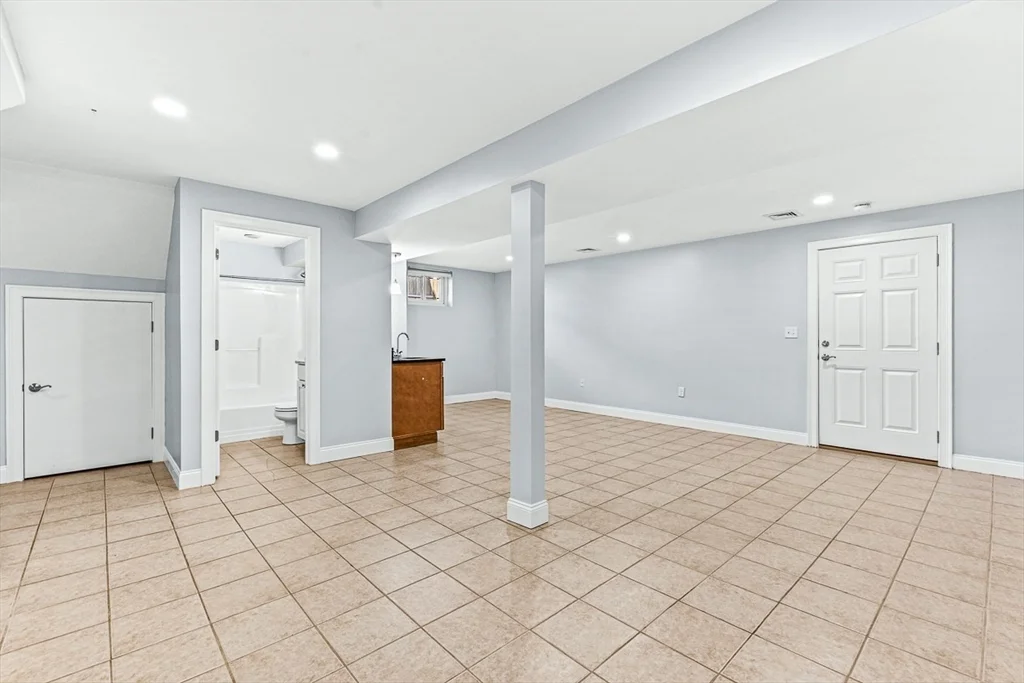 106 Green St, Reading