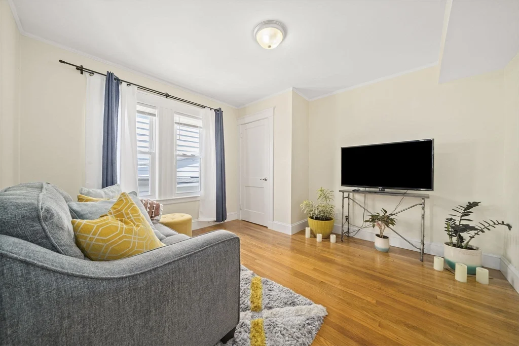 79 Fremont, Winter Hill