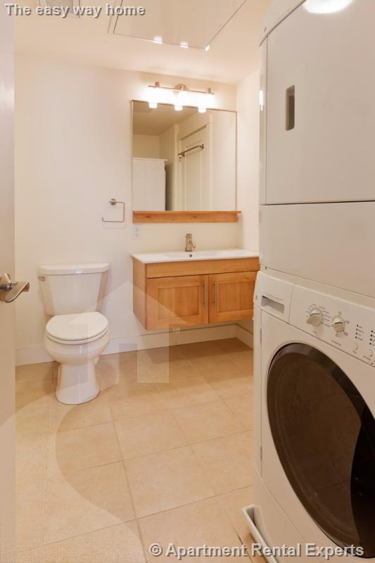 87 New St, Fresh Pond