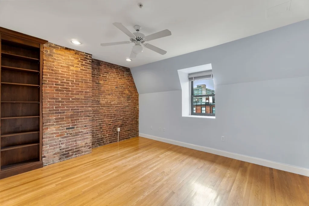 39 Worcester Sq, South End