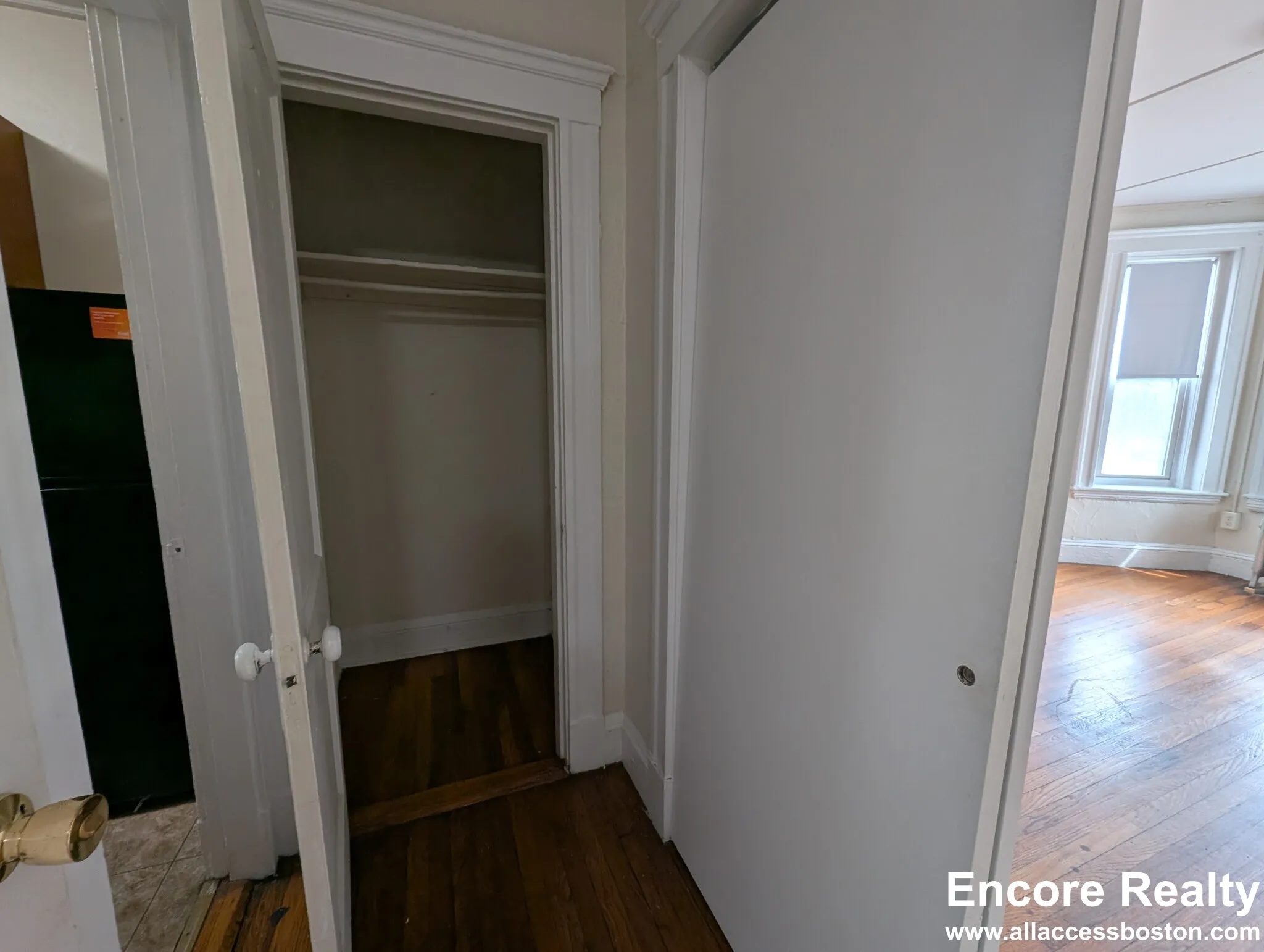 1175 Boylston St, Fenway