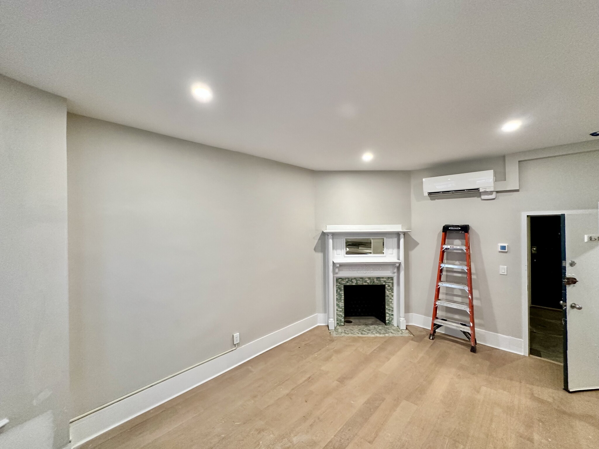 181 Saint Botolph, South End