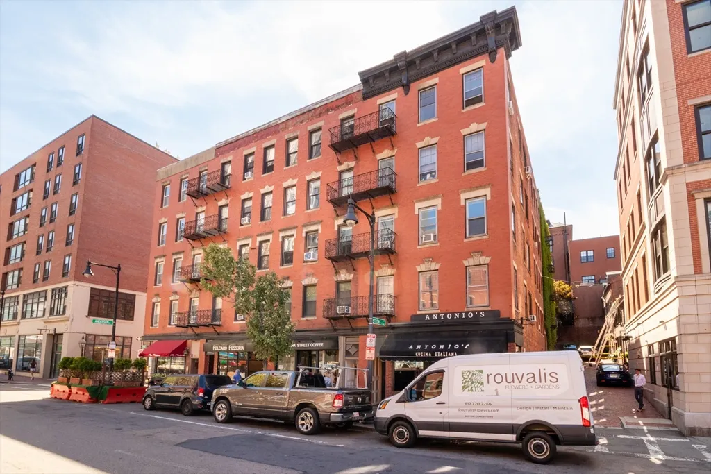 286-288 Cambridge St, Beacon Hill