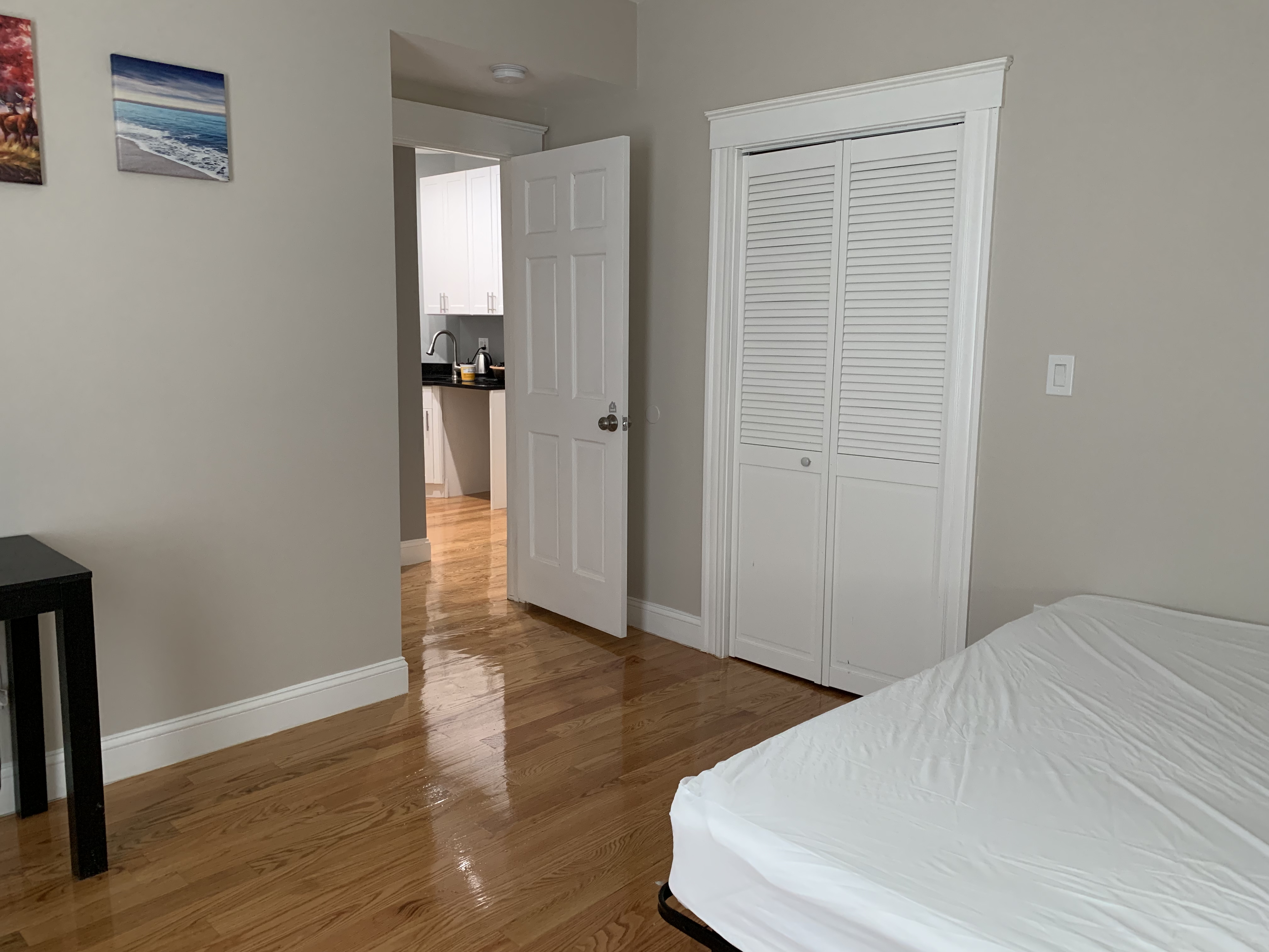 5 bed, 2 bath apartment for rent at 1146 Hillside St Unit 2, Mission Hill — photo 4 of 23