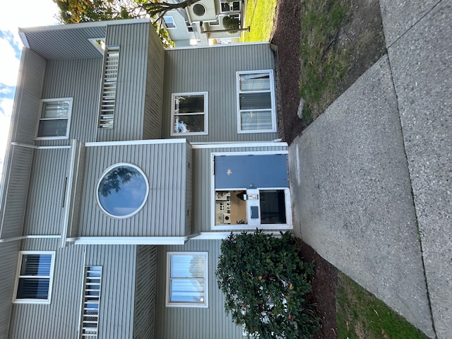 144 North Beacon St, Brighton