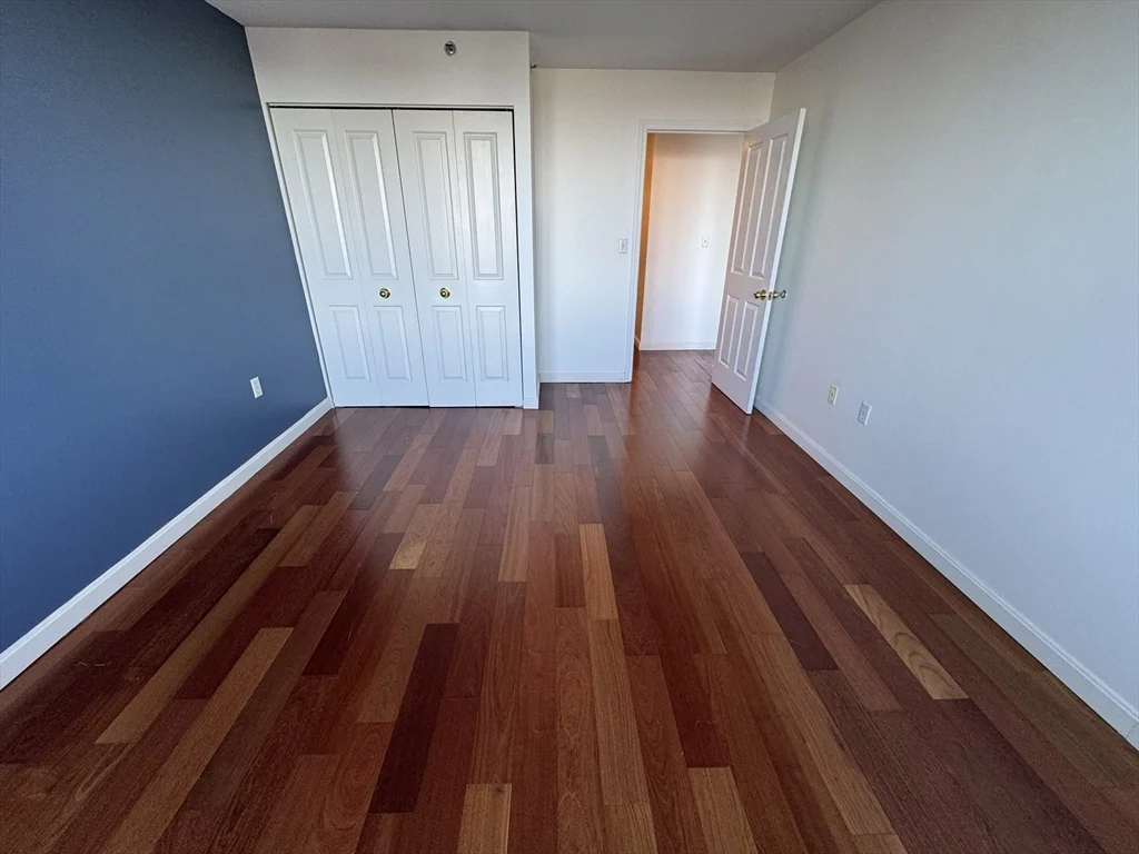 10 Museum Way, East Cambridge