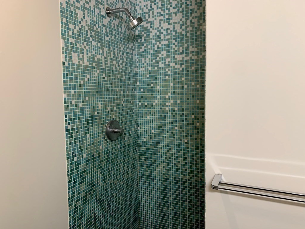 691 Massachusetts Ave, South End