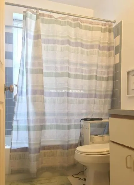 829 Beacon St, Fenway