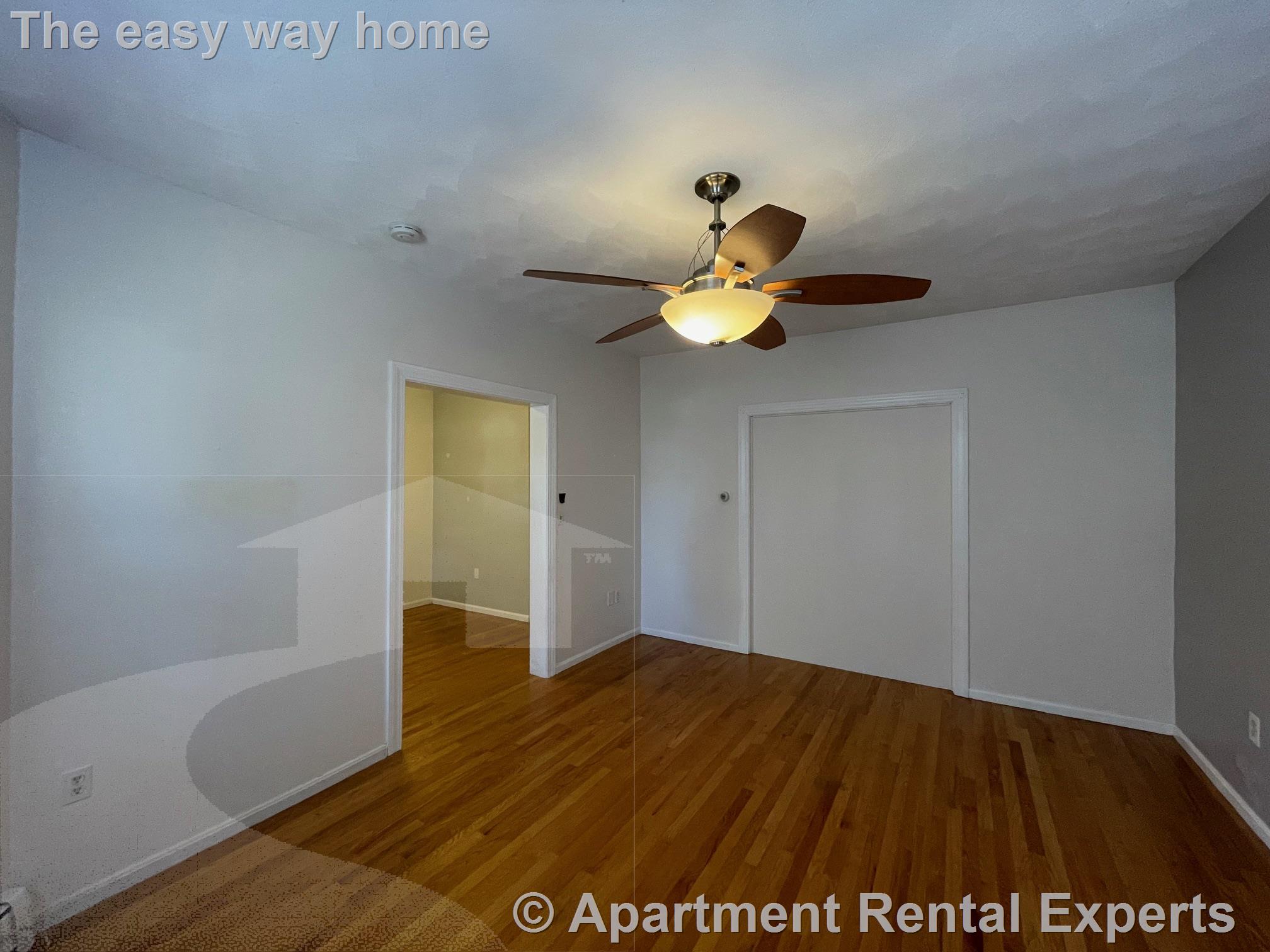 68 Kenmere Rd, Medford Square