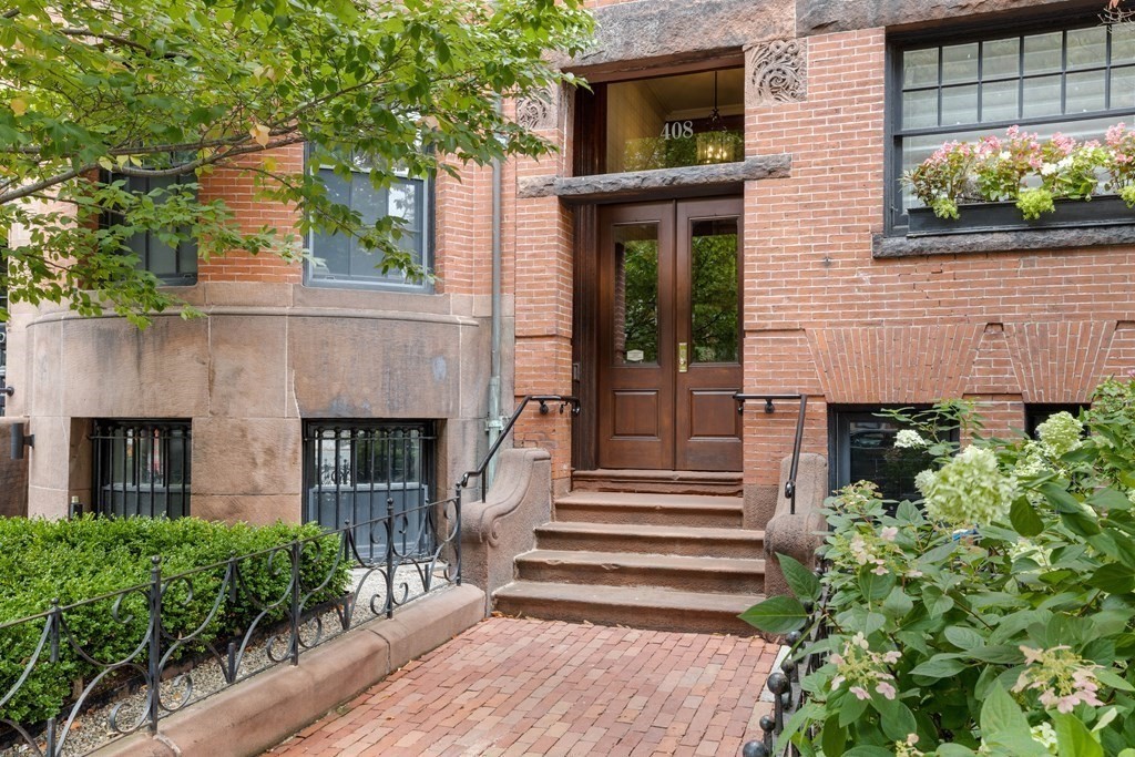 3 bed, 2.5 bath apartment for rent at 2116 Beacon St Unit 2, Back Bay — photo 27 of 28