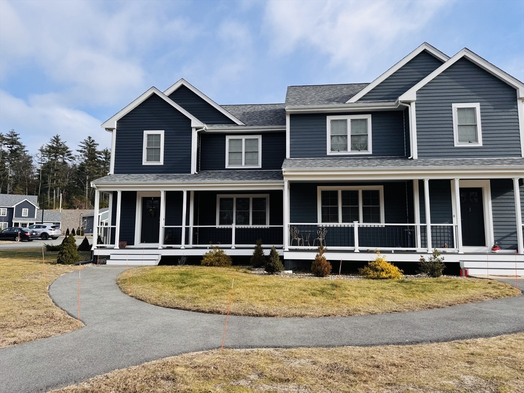 6 Glacier Path, Middleboro