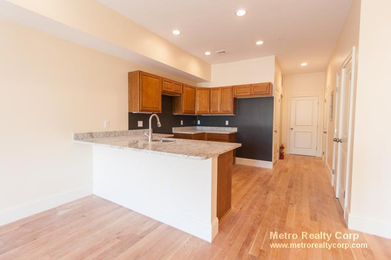 5165 Washington St, West Roxbury