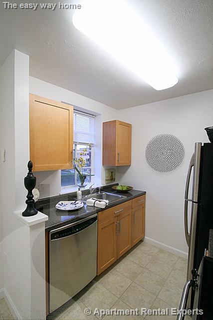 60 Brattle St, West Cambridge