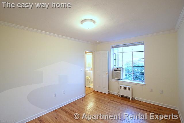 60 Brattle St, West Cambridge