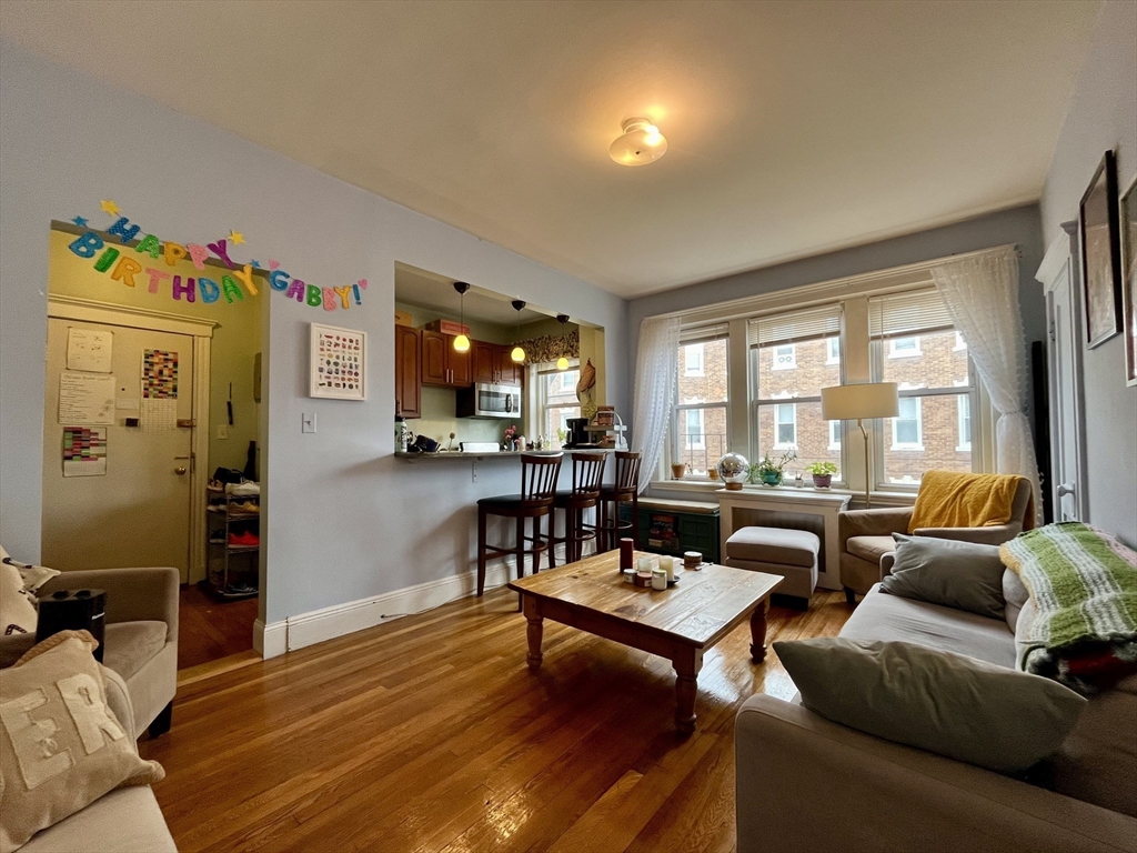 229 Kelton St, Allston