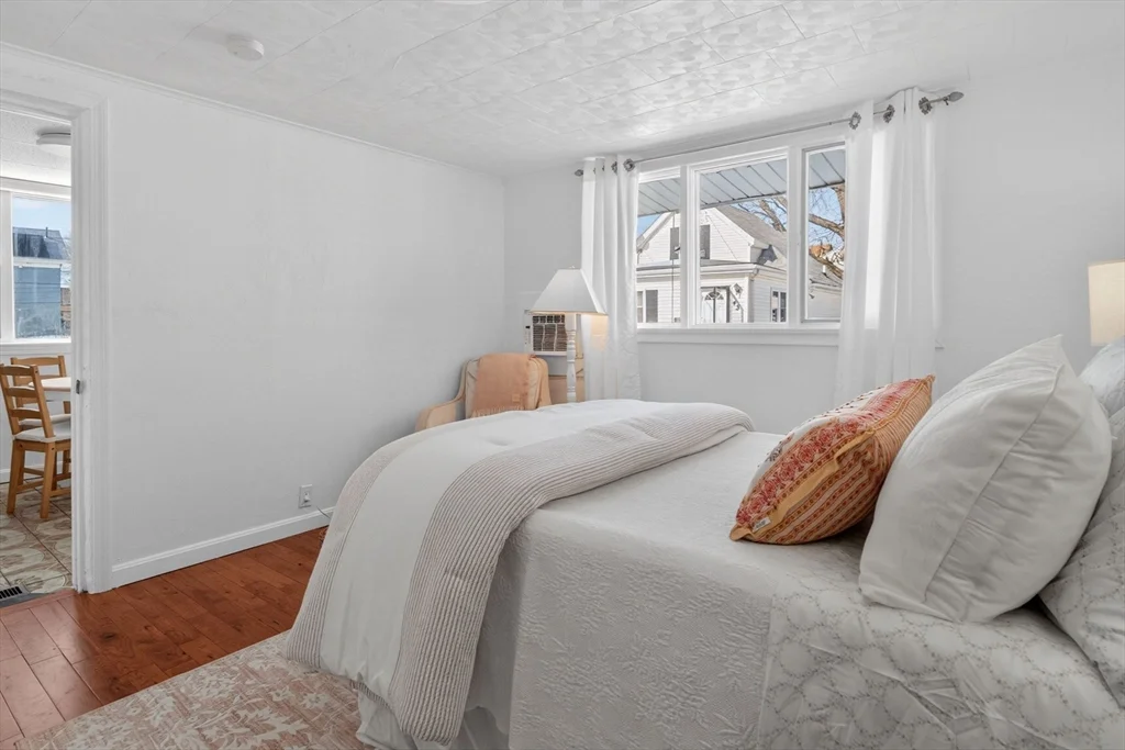 41 Prescott St, Everett