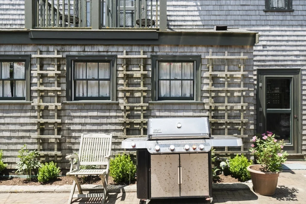 21 Mckinley, Nantucket