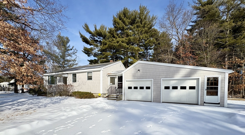 4 Easement Rd, Tewksbury