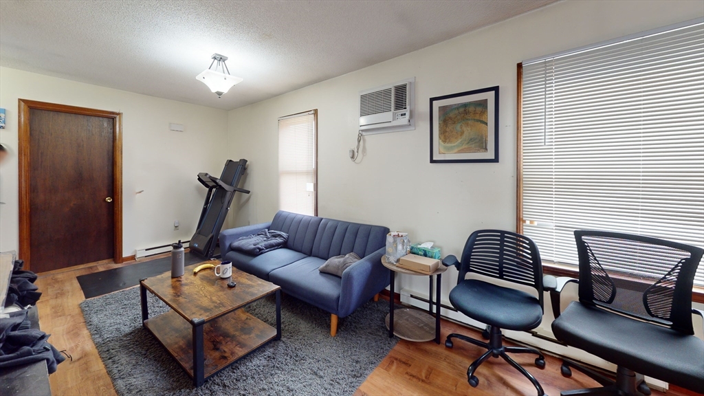 47 Englewood Ave, Brighton